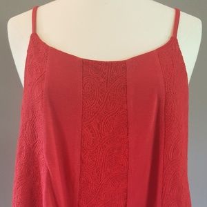 Lacey red flowy tank top spaghetti strap